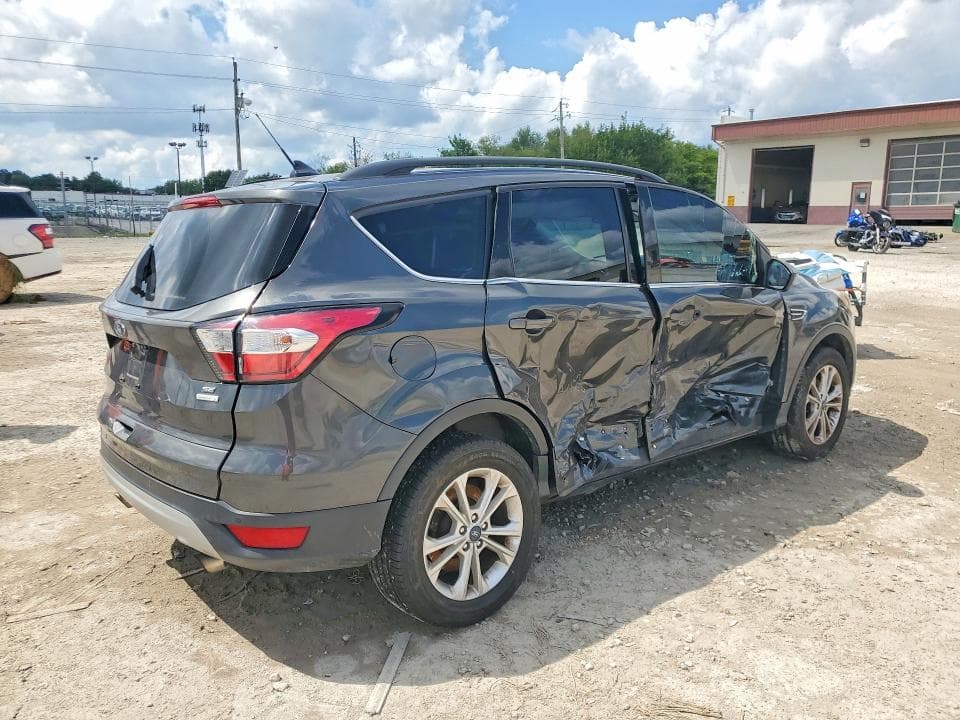 2018 FORD ESCAPE SE 3