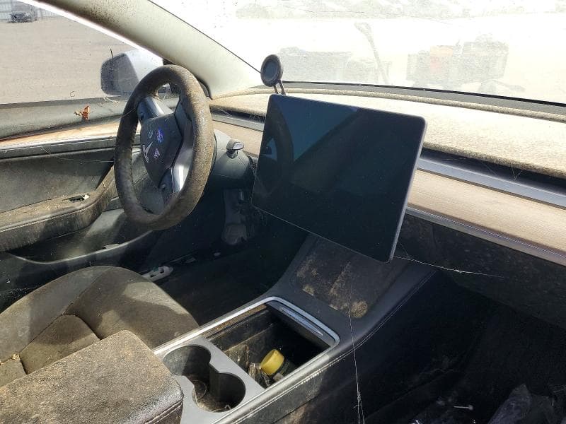 2022 TESLA MODEL 3 9