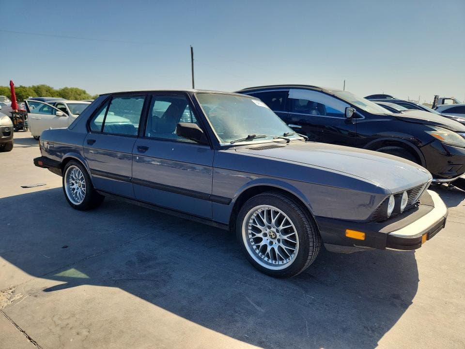 1984 BMW 528 E 4