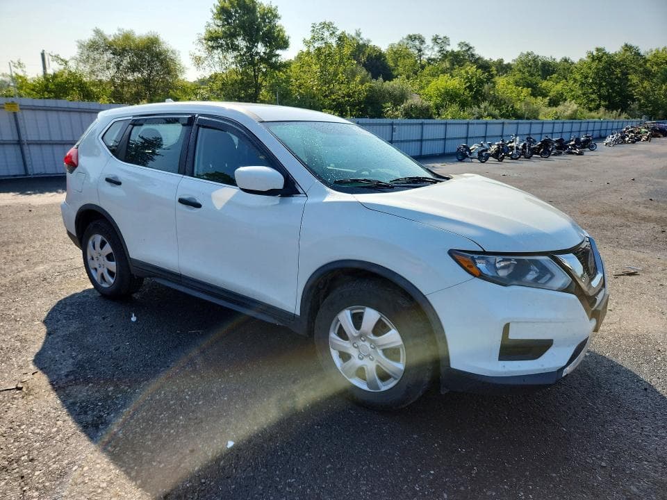 2018 NISSAN ROGUE S 4