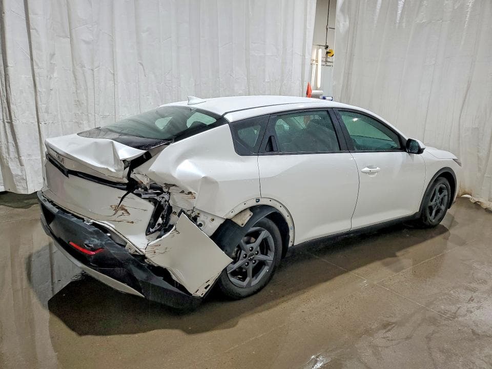 2026 KIA K4 LXS 3