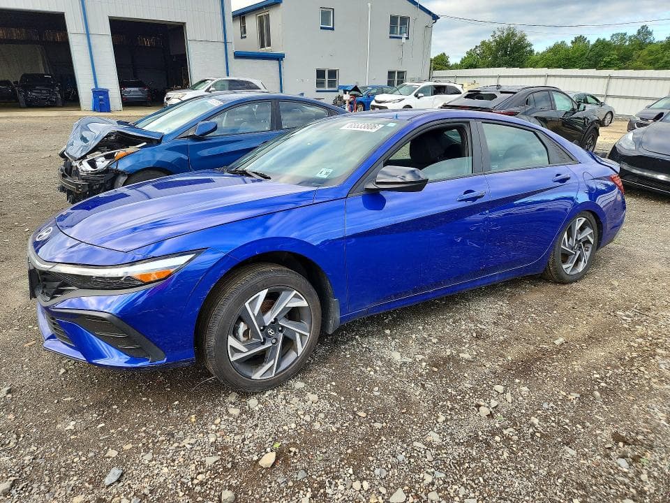 2025 HYUNDAI ELANTRA SEL SPORT