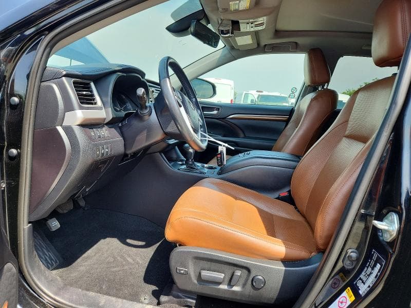2019 TOYOTA HIGHLANDER LIMITED 7