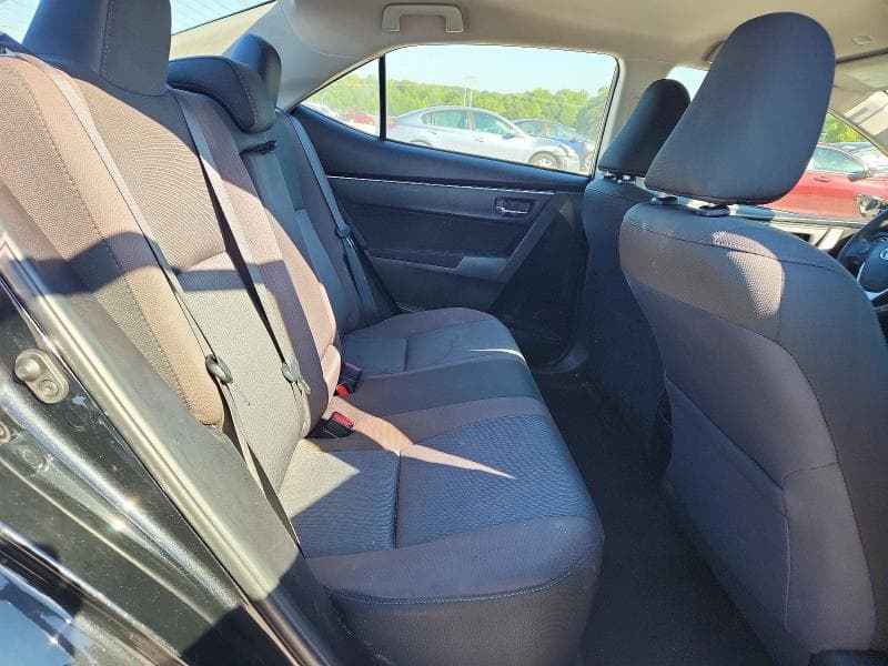 2019 TOYOTA COROLLA LE 10
