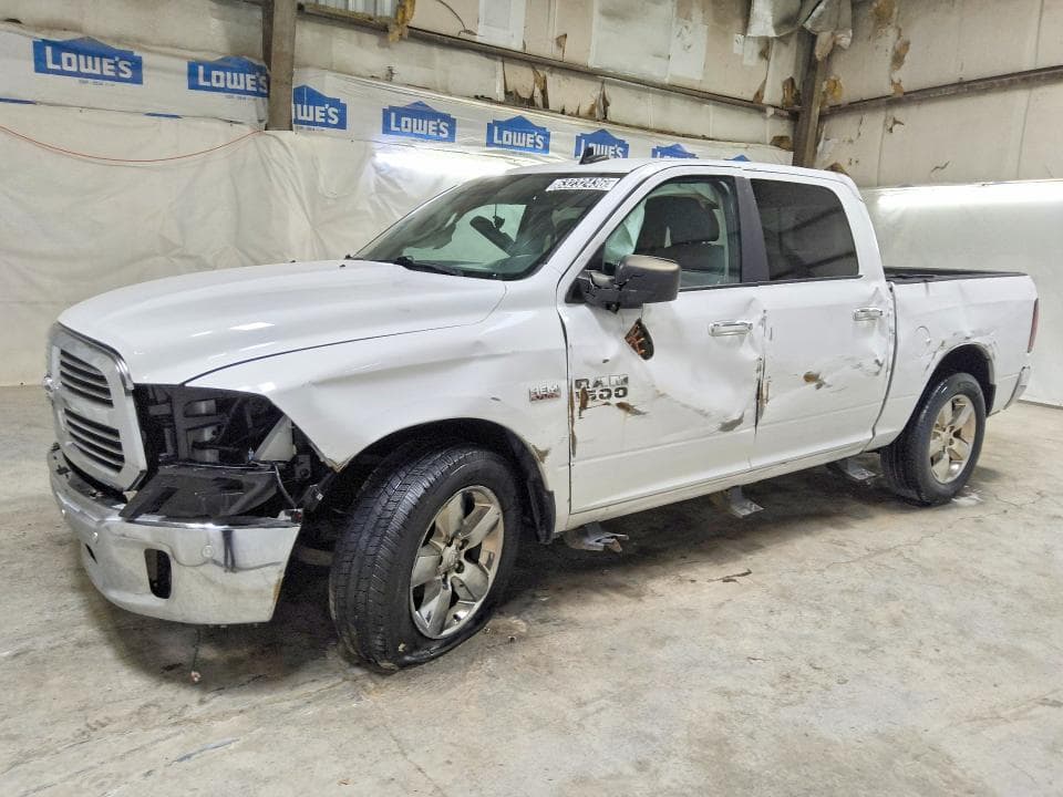2017 RAM 1500 SLT - 1