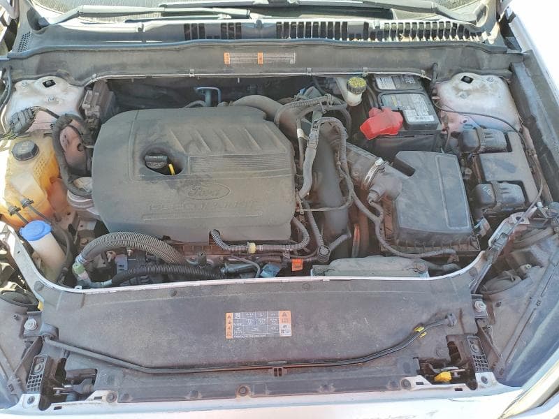 2017 FORD FUSION SE 11