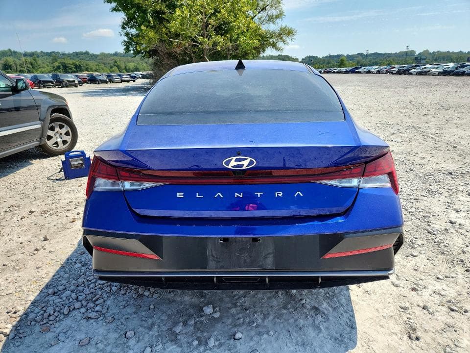 2024 HYUNDAI ELANTRA SEL 6