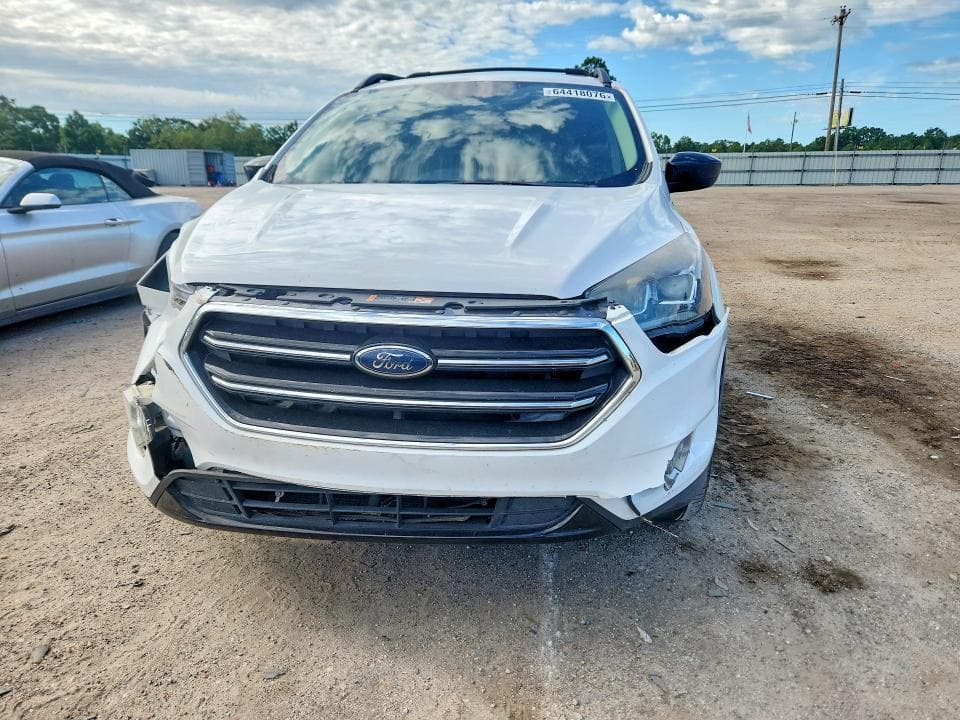 2018 FORD ESCAPE SE 5
