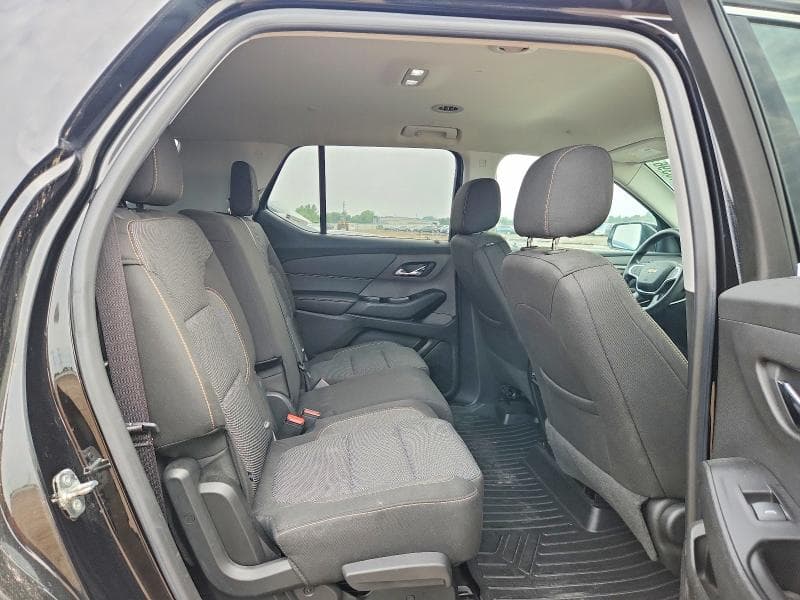 2018 CHEVROLET TRAVERSE LS 10