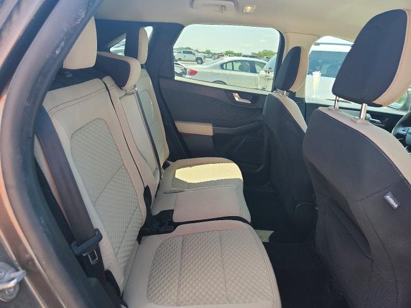 2020 FORD ESCAPE SE 11