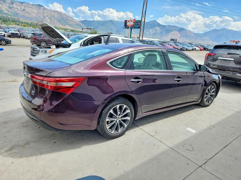 2018 TOYOTA AVALON HYBRID XLE PREMIUM 3