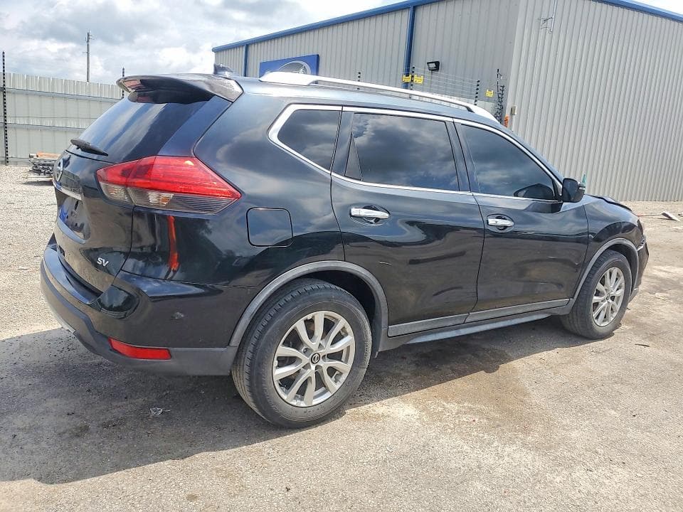 2017 NISSAN ROGUE SV 3