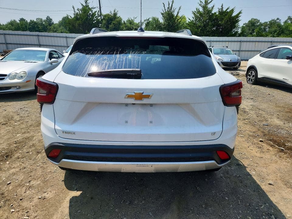 2026 CHEVROLET TRAX 1LT 6