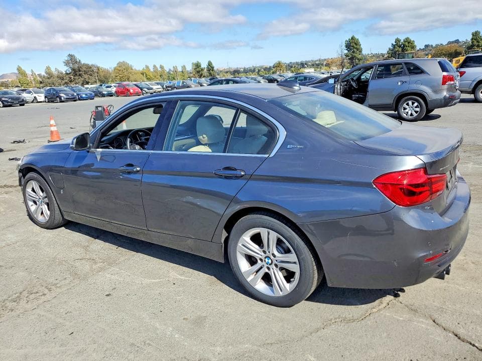 2017 BMW 330E 2