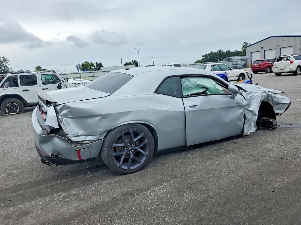 2020 DODGE CHALLENGER SXT 3