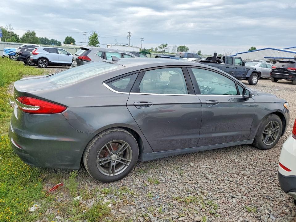 2020 FORD FUSION S 3
