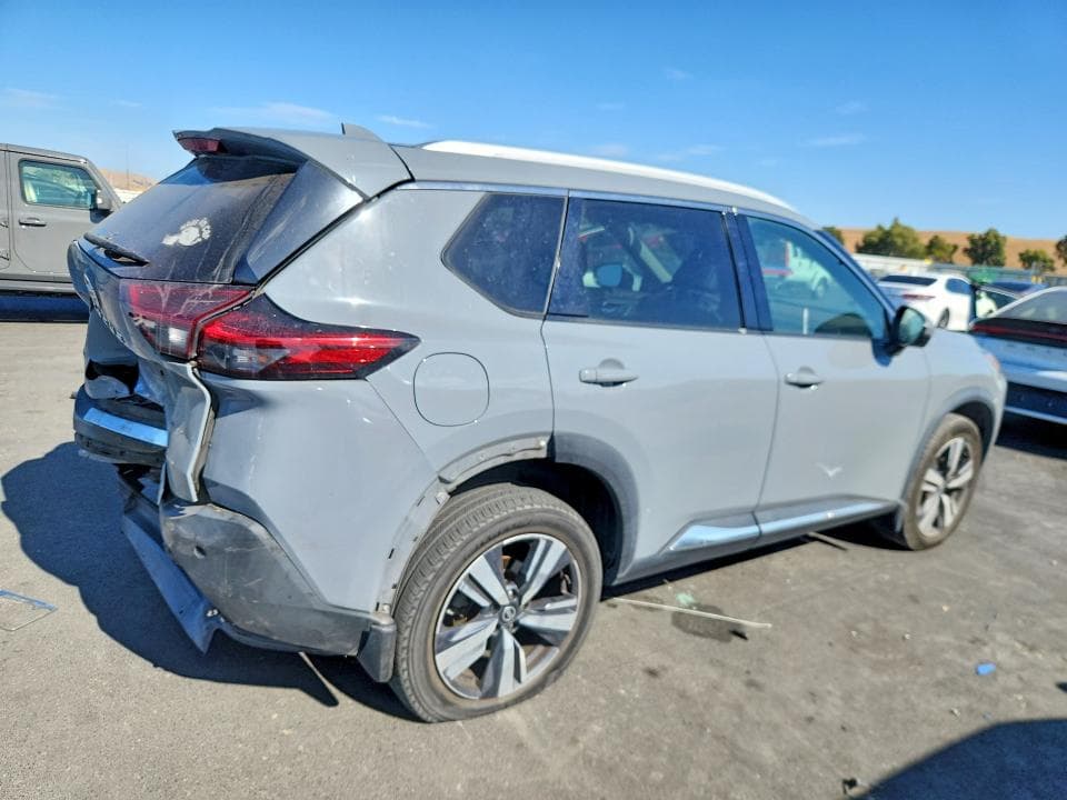 2021 NISSAN ROGUE SL 3