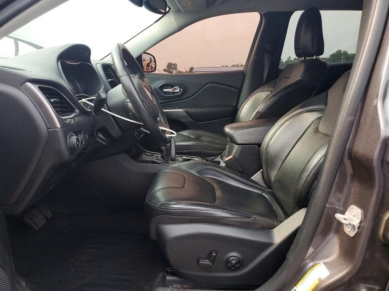 2019 JEEP CHEROKEE LIMITED 7