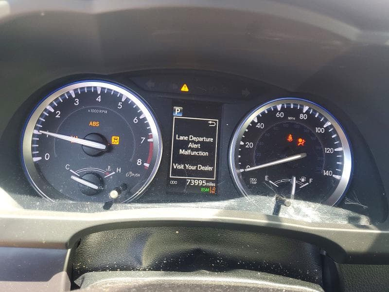 2018 TOYOTA HIGHLANDER XLE 9