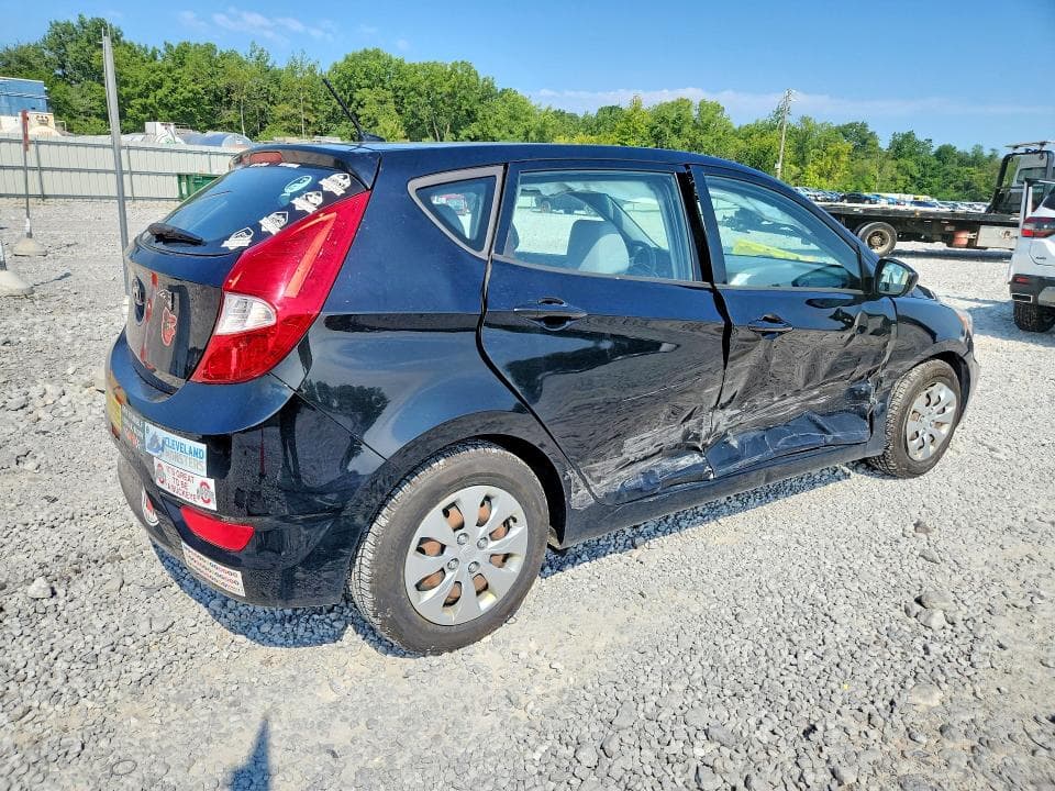 2017 HYUNDAI ACCENT SE 3
