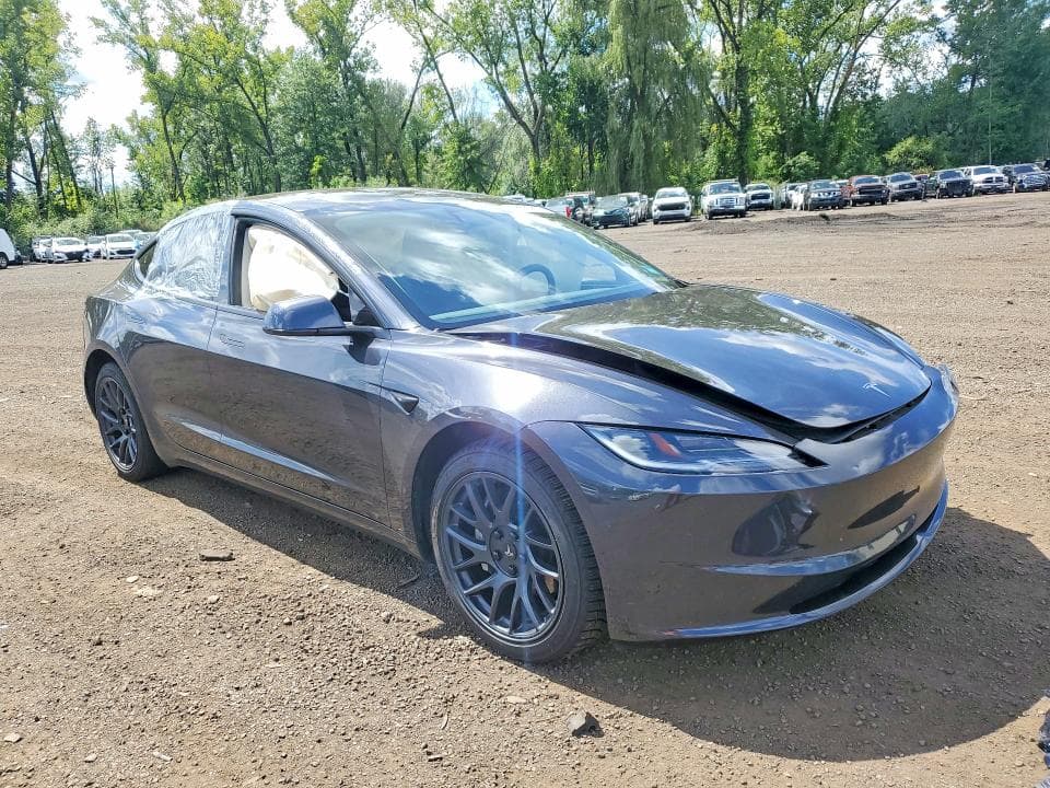 2024 TESLA MODEL 3 4