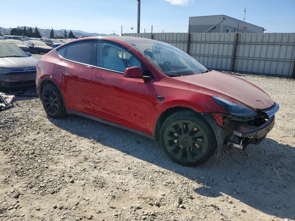 2022 TESLA MODEL Y 4