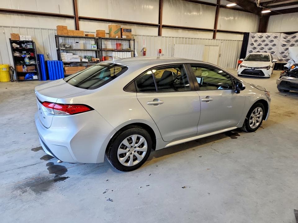 2021 TOYOTA COROLLA LE 3