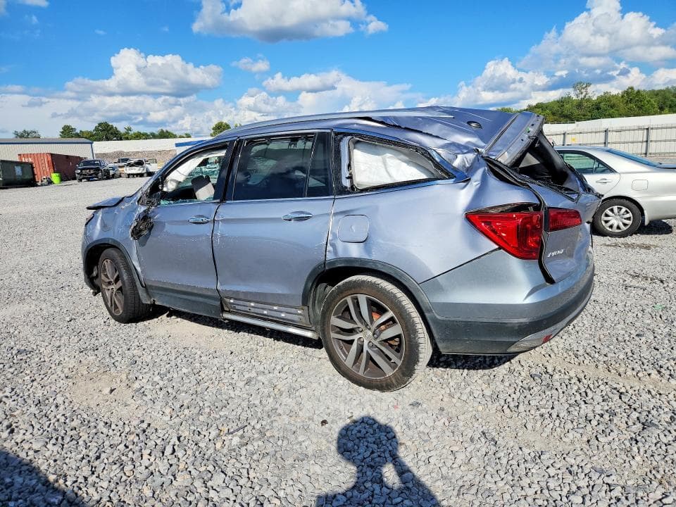 2017 HONDA PILOT TOURING 2