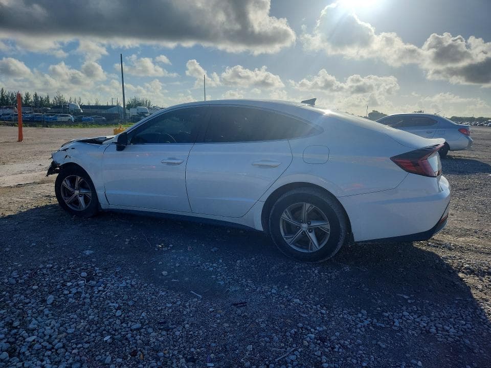 2021 HYUNDAI SONATA SE 2