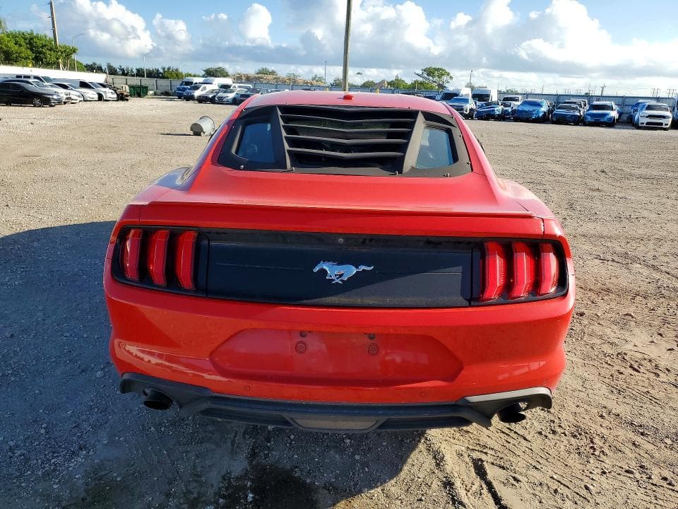 2018 FORD MUSTANG 6