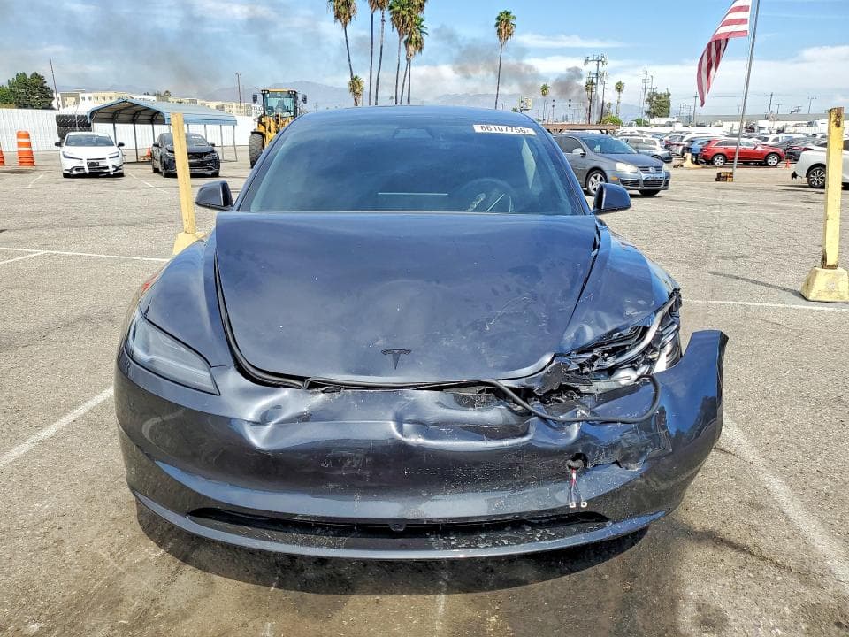 2026 TESLA MODEL 3 5