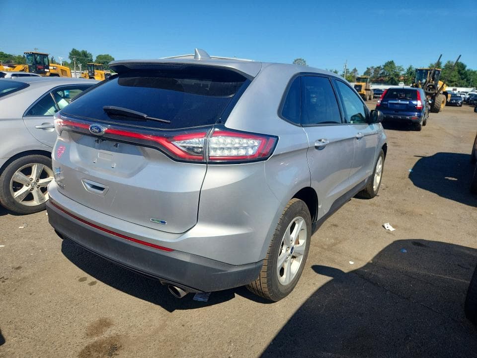 2017 FORD EDGE SE 3