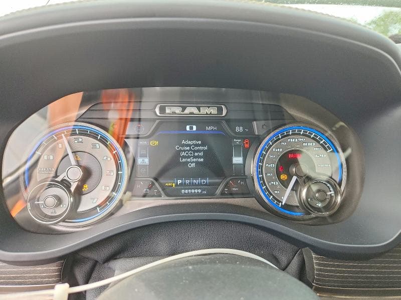 2019 RAM 1500 LIMITED 9