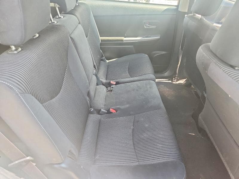 2017 TOYOTA PRIUS V TWO 10