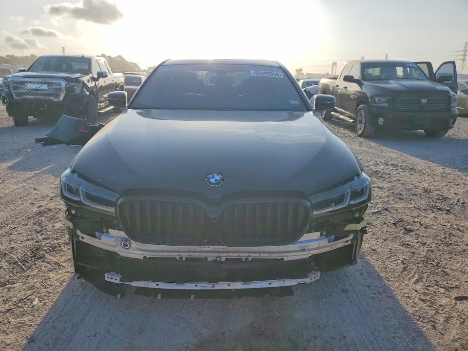 2023 BMW M550XI 5