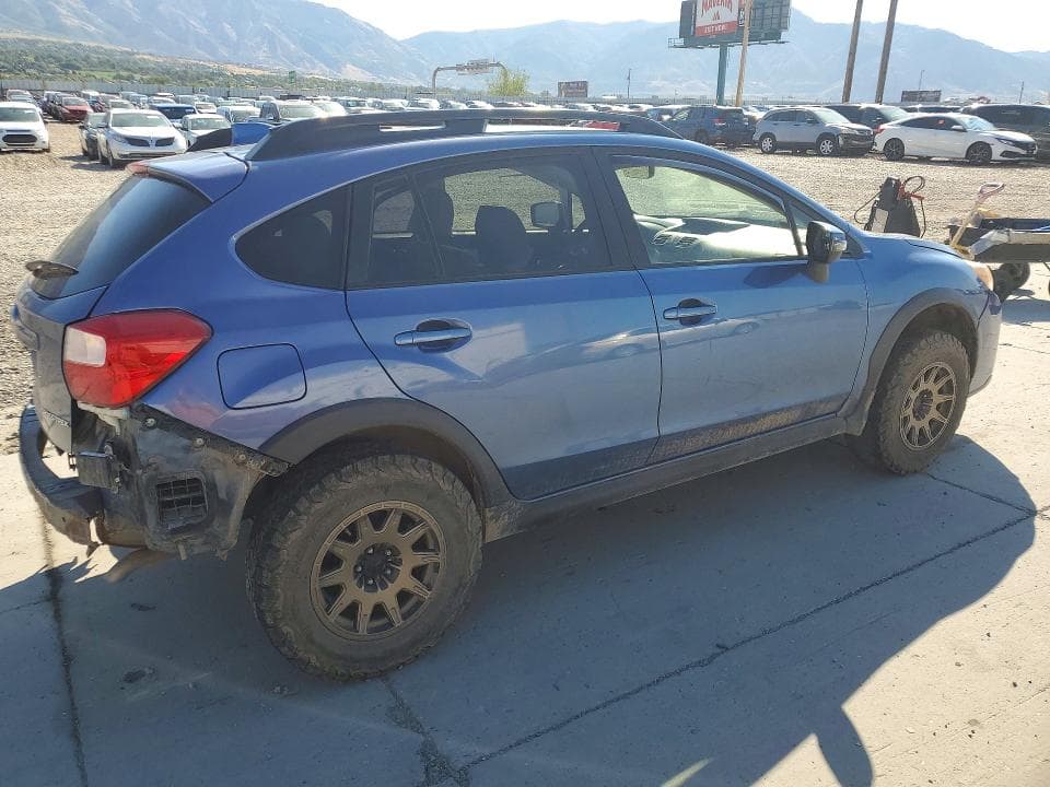2017 SUBARU CROSSTREK LIMITED 3