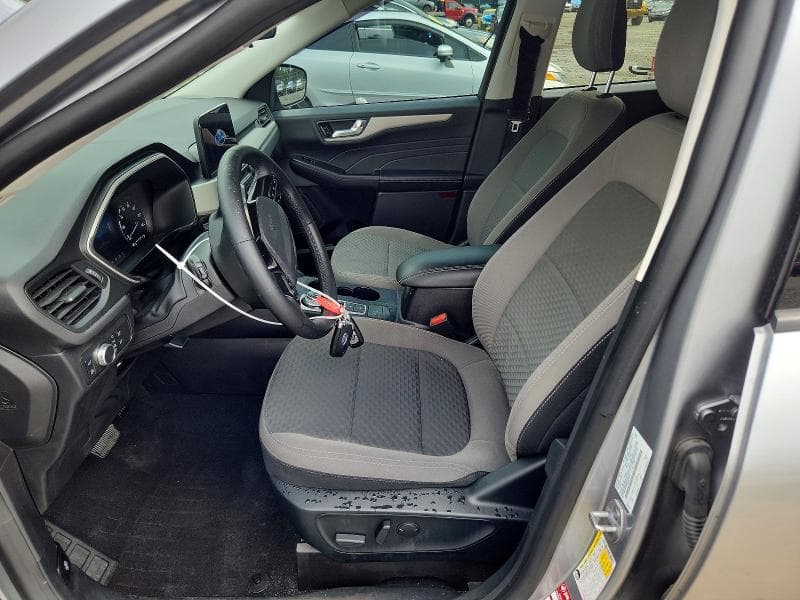 2021 FORD ESCAPE SE 7