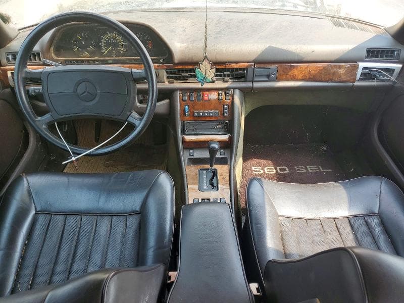 1986 MERCEDES-BENZ 560 SEL 8