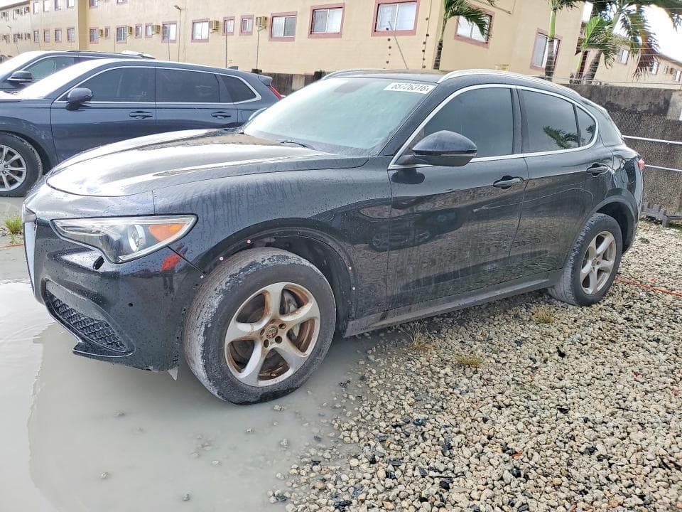 2018 ALFA ROMEO STELVIO - 1