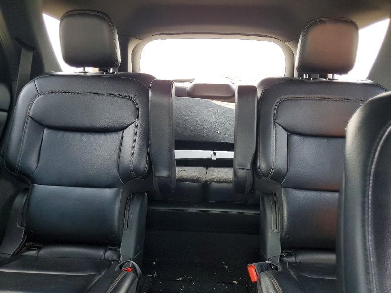 2020 FORD EXPLORER XLT 10