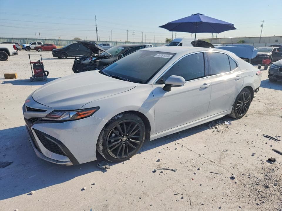 2022 TOYOTA CAMRY XSE - 1