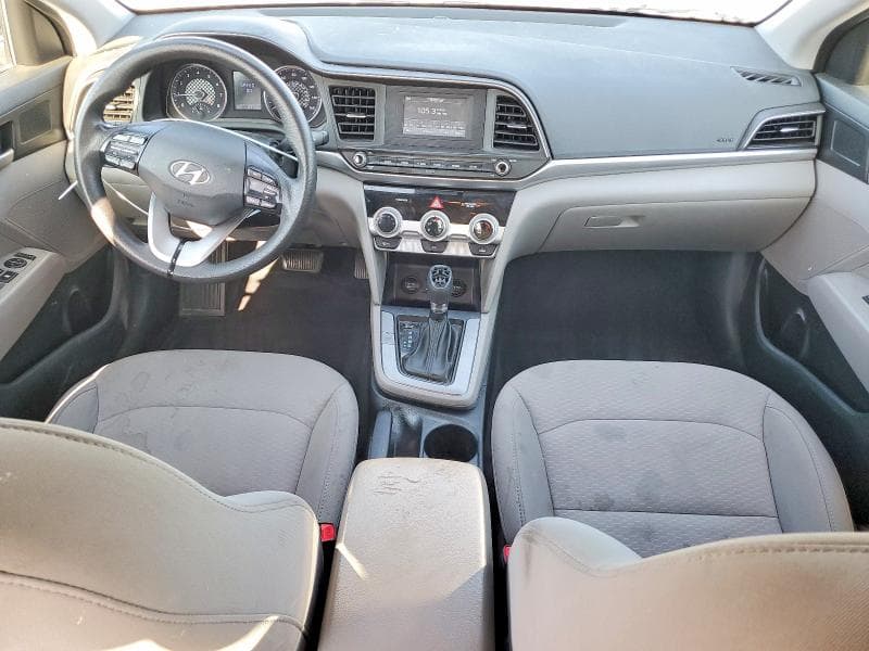 2019 HYUNDAI ELANTRA SE 8