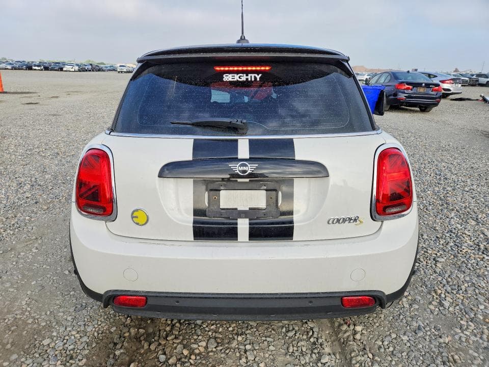 2024 MINI COOPER SE 6