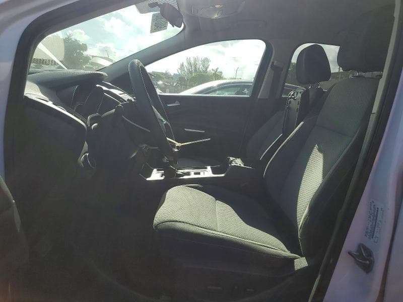 2017 FORD ESCAPE SE 7