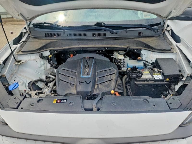 2021 HYUNDAI KONA SEL 12