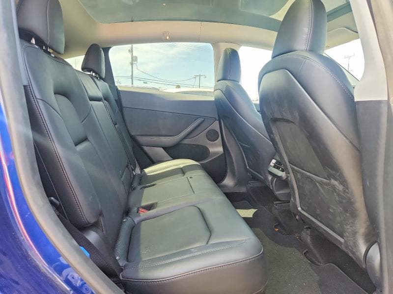 2023 TESLA MODEL Y 11