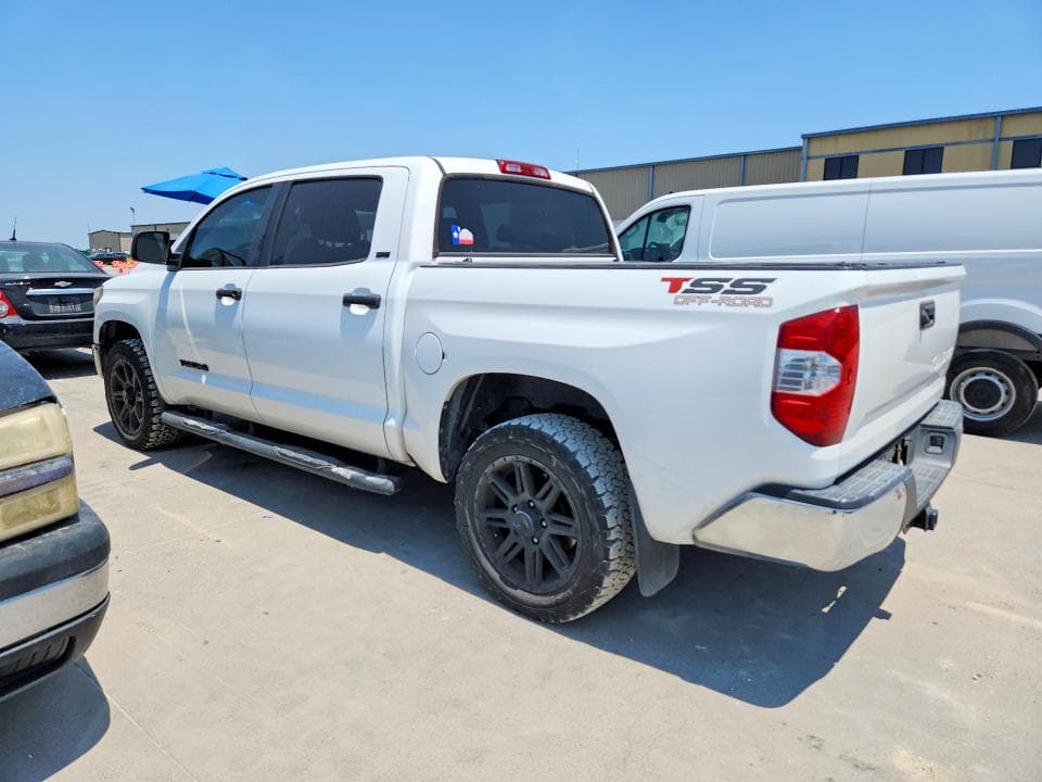 2018 TOYOTA TUNDRA CREWMAX SR5 2