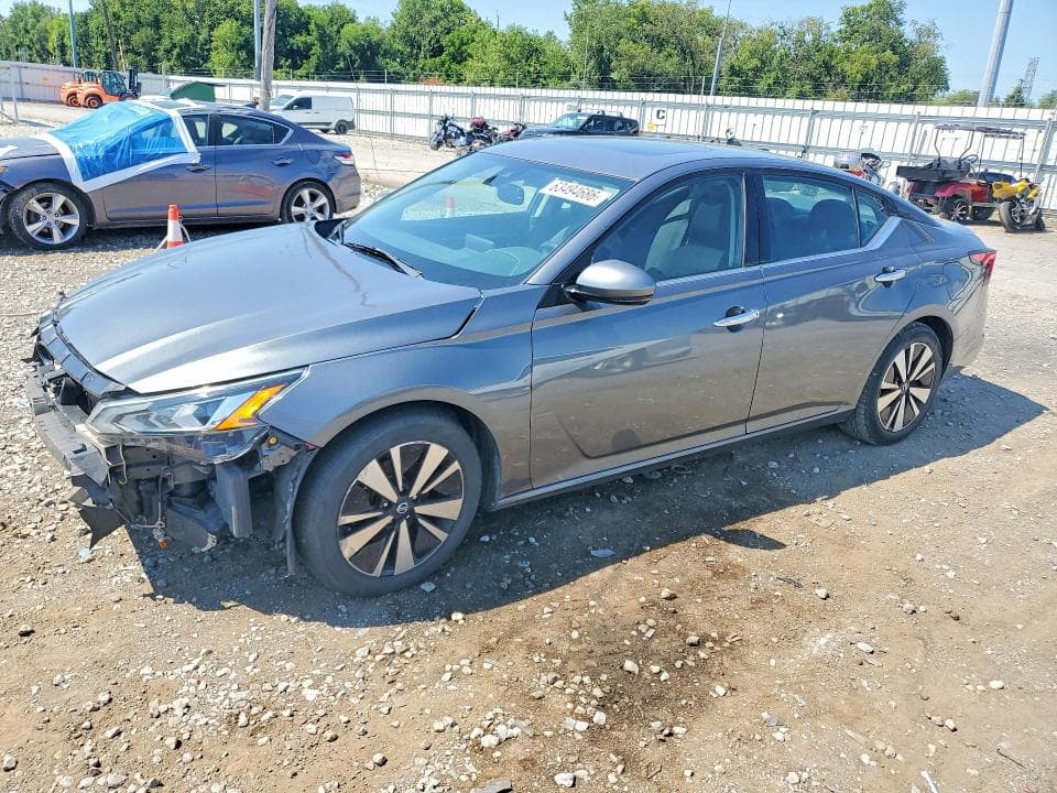 2019 NISSAN ALTIMA SV