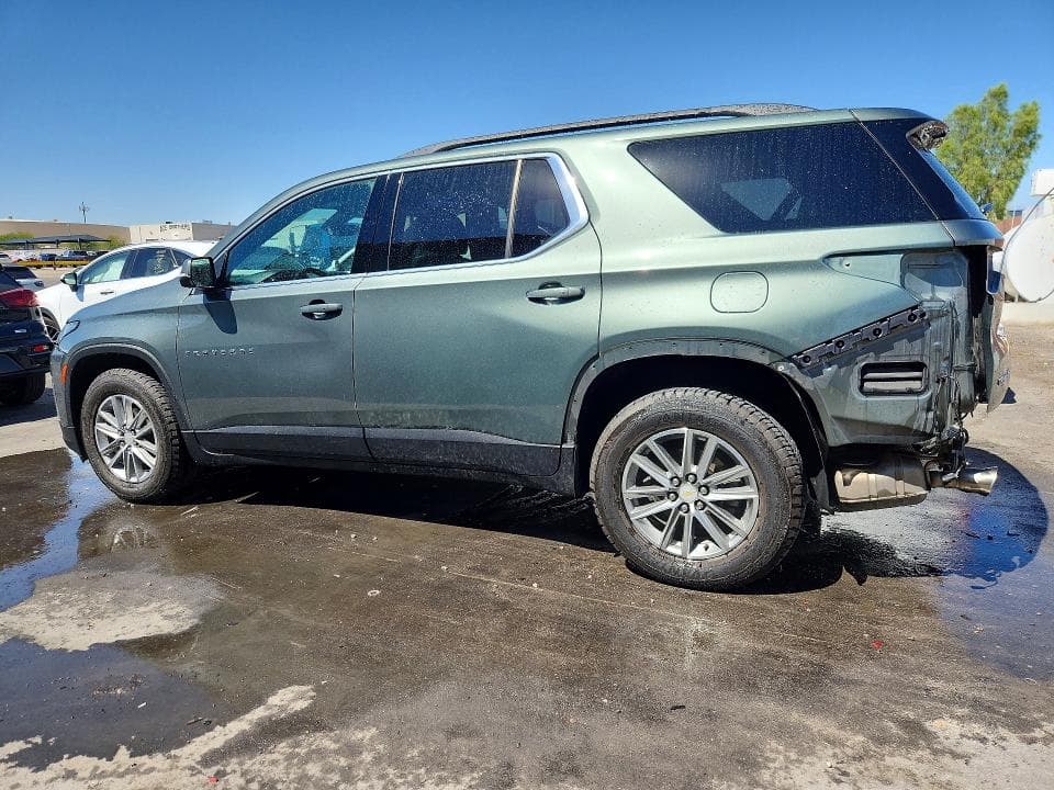 2023 CHEVROLET TRAVERSE LT 2