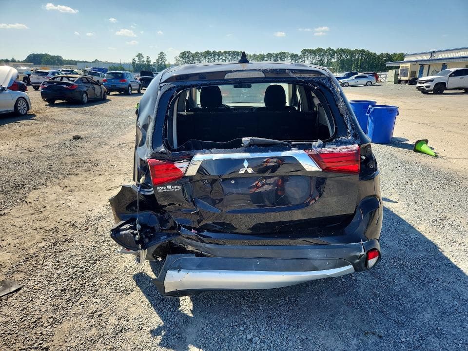 2018 MITSUBISHI OUTLANDER SE 6